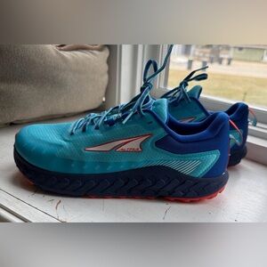 Altra Men's Outroad 2 Running Shoes